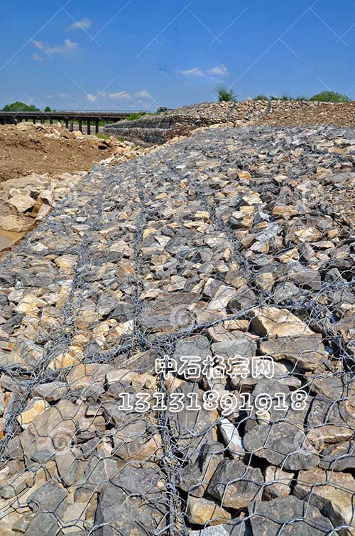 護(hù)坡格賓石籠廠家報(bào)價(jià)全國最低落3131891918